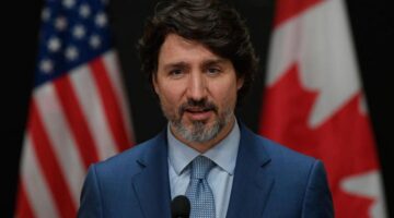 رئيس وزراء كندا يعلن تشريعا لمنع بيع وشراء المسدسات
