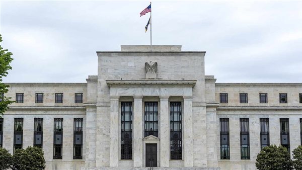 انقسام داخل بنك الاحتياطي الفيدرالي الأمريكي حول عدد مرات خفض الفائدة في 2024