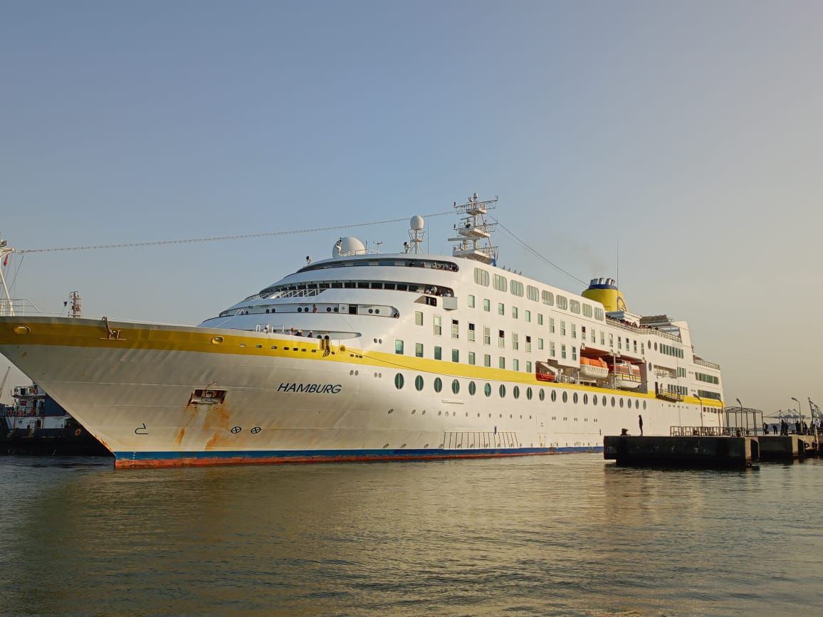 ميناء بورسعيد السياحي  يستقبل 364 سائح على متن السفينة السياحية HAMBUR