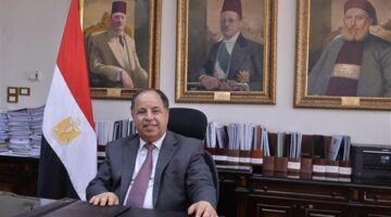 الاقتصاد المصري بدأ استعادة ثقة مؤسسات التصنيف الدولية