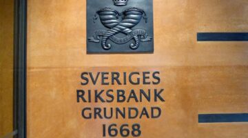 البنك المركزي السويدي يقترب من خفض سعر الفائدة الرئيسي هذا الأسبوع