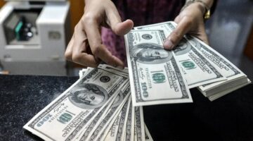 سعر الدولار مقابل الجنيه اليوم الإثنين 6-5-2024 في البنوك المصرية