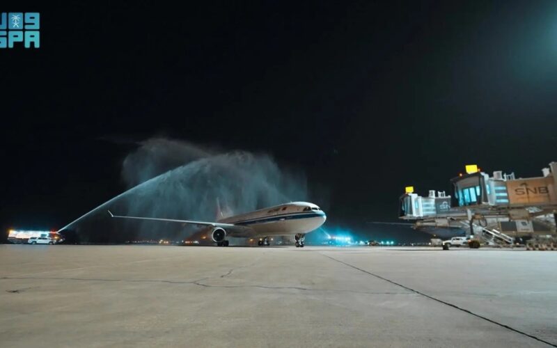 مطار الملك خالد يدشن مسارًا جويًا مباشرًا بين الرياض وبكين